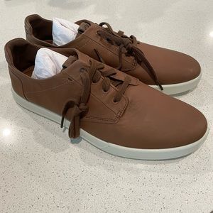 NWT Men’s Ecco Brown Leather Sneakers